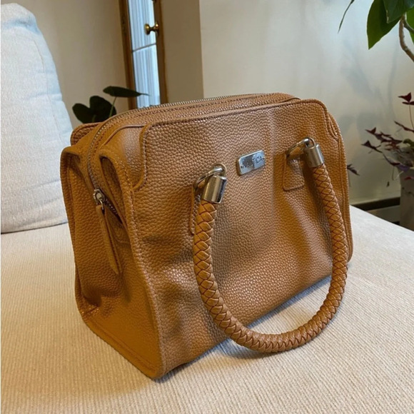 Nautica Tan medium Handbag with braided Handles . Like New condition. - Picture 12 of 12